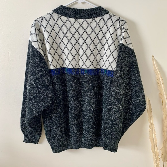 Vintage Italian Sweater Voglio Te !  Medium Rare Unique 80s 90s Black White - Picture 6 of 6